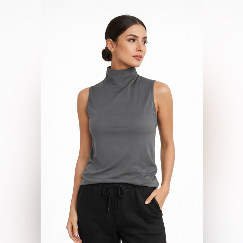 Uniqlo AIRism Gray Sleeveless Turtleneck Top Minimalist Y2K Cl